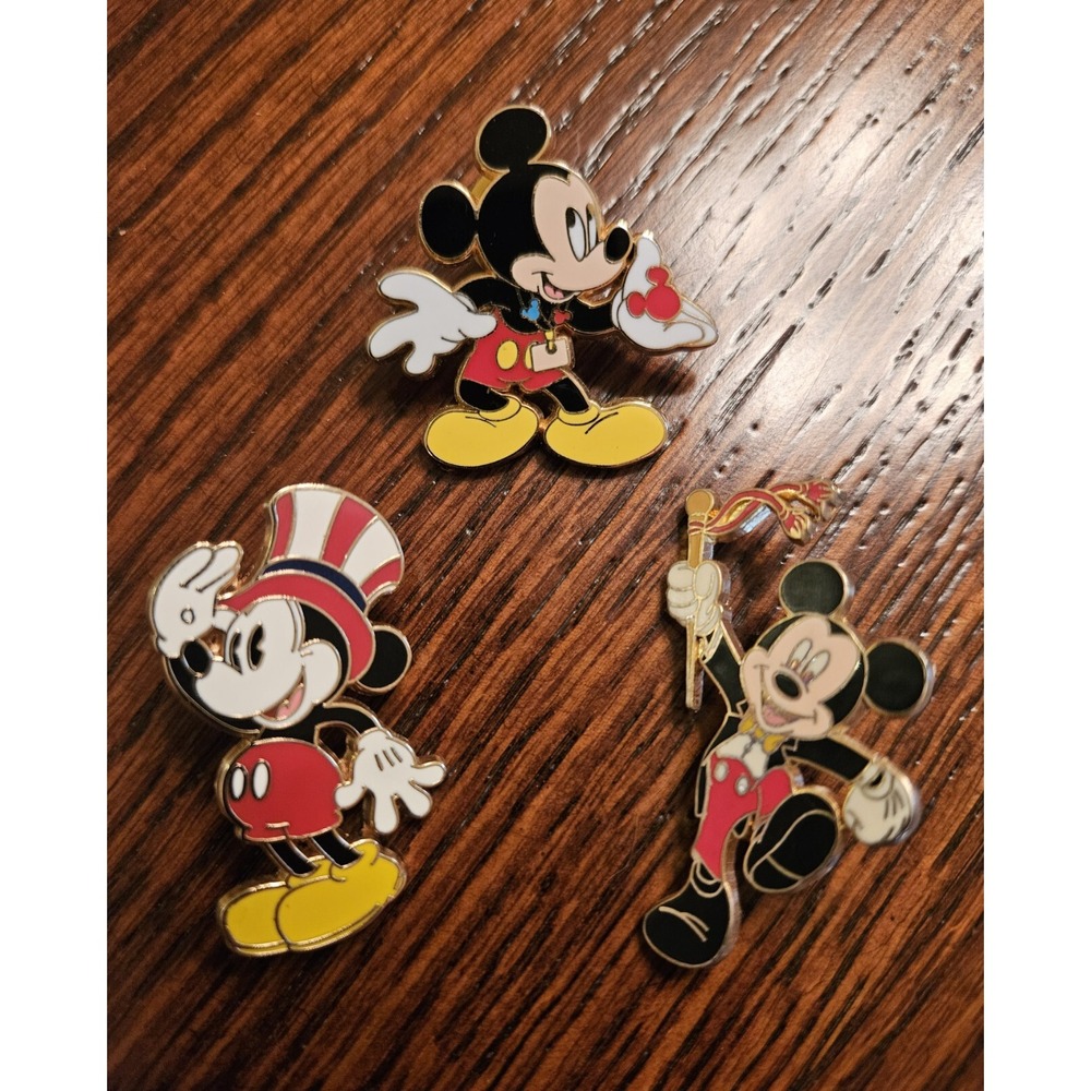 Disney Patriotic, Romantic and Marching Mickey Mouse Lot of 3 Trading Pins